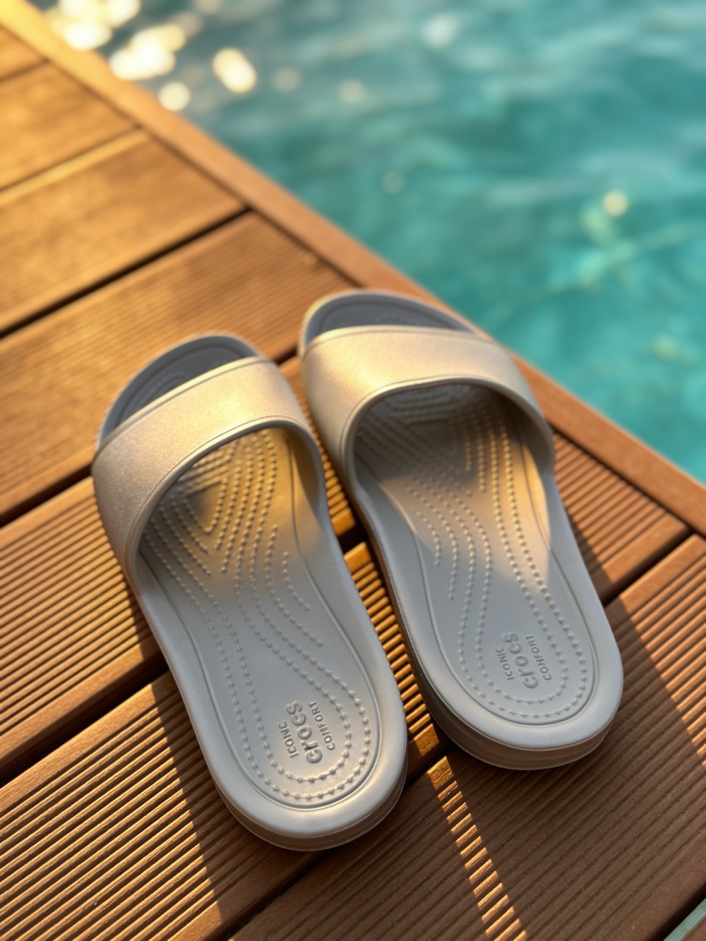 Crocs Kadee Silver Gray Slides Slip On Sandals Shoes Women’s Size 7M